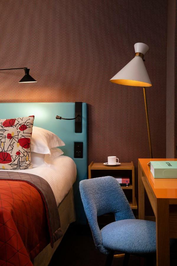 Artus 4* Paris